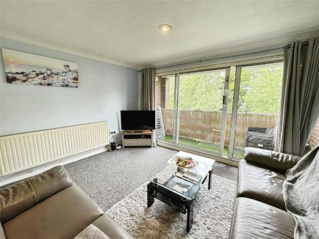 Flat for sale in Latton Bush, Harlow