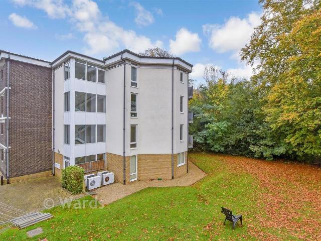 Flat for sale in Longport, The Bridge