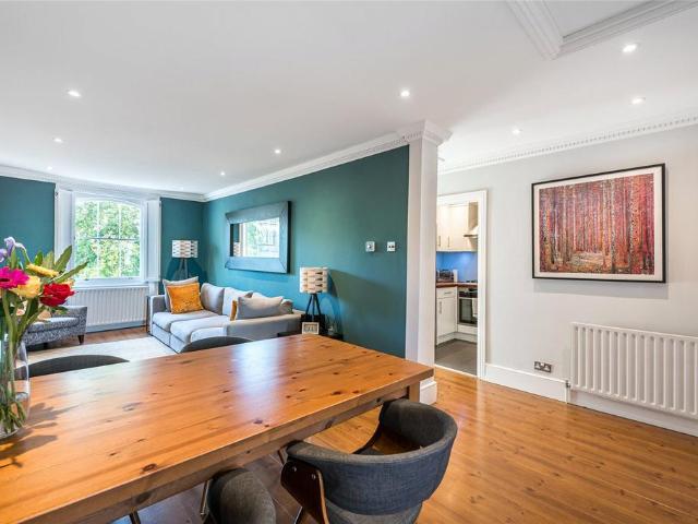 Flat for sale in Pimlico, Greater London