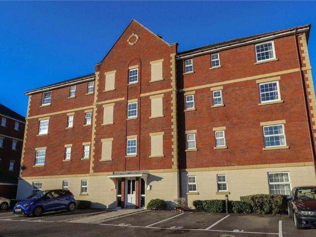 Flat for sale in Bradley Stoke