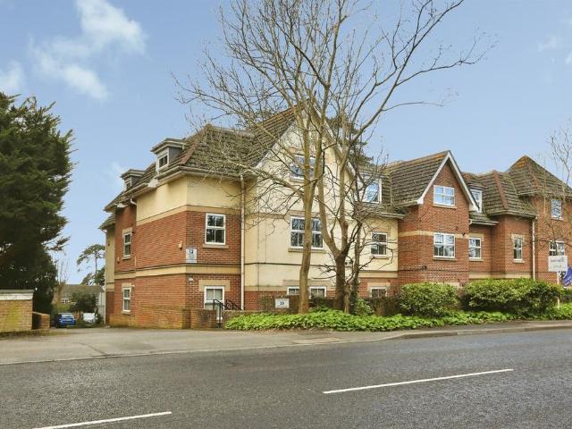 Flat for sale in Fareham, Isle Of Man