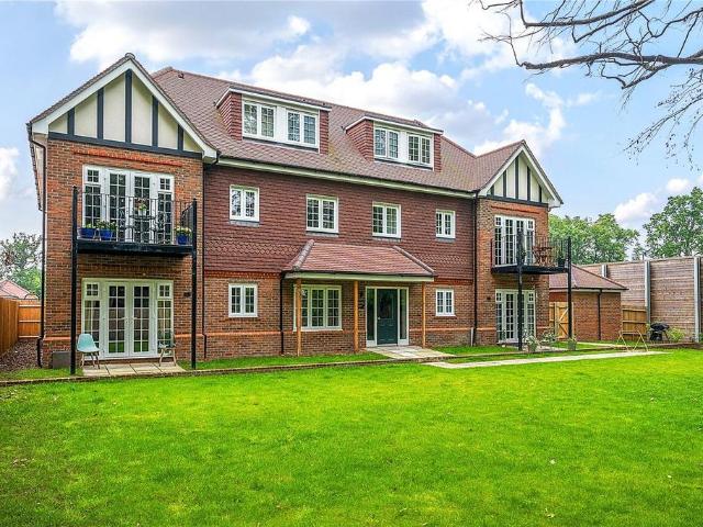 Flat for sale in Blackhills, Surrey