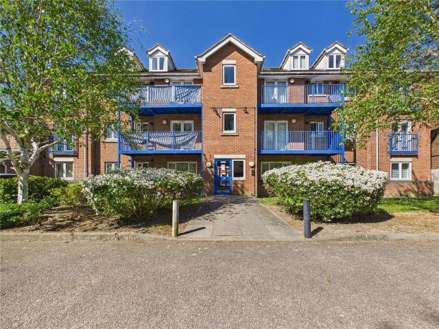 Flat for sale in Myland, Fordham Heath