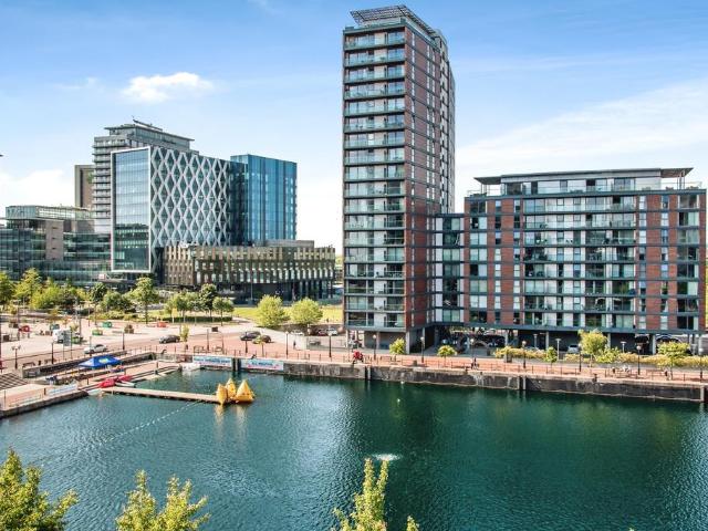 Flat for sale in Salford, Greater Manchester