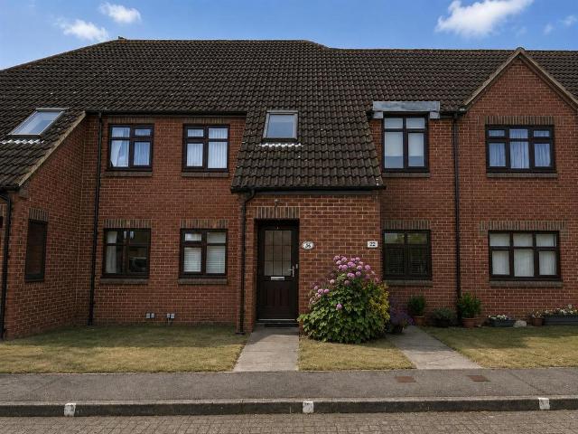 Flat for sale in Poplars, Shephall