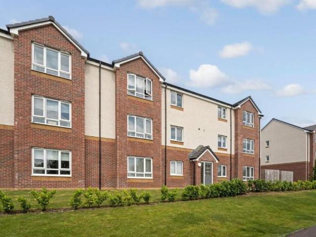 Flat for sale in Cowglen, Glasgow