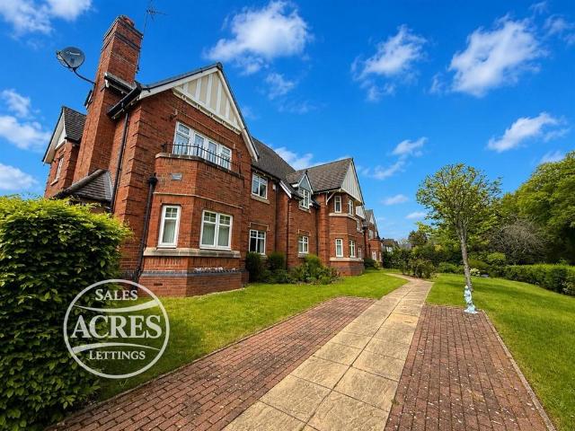 Flat for sale in Streetly, West Midlands