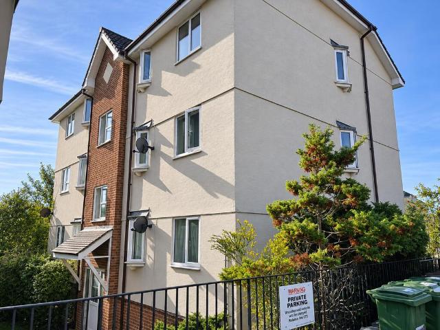 Flat for sale in Greenbank, Plymouth