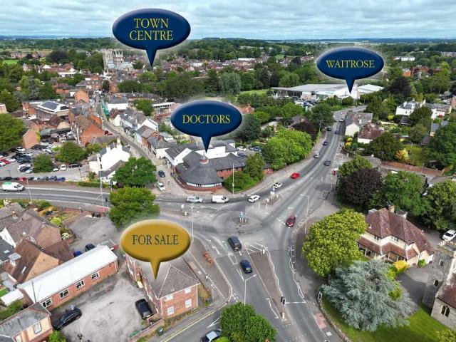 Flat for sale in East Brook, Wimborne