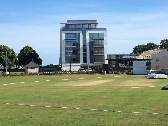 Flat for sale in Mount Wise