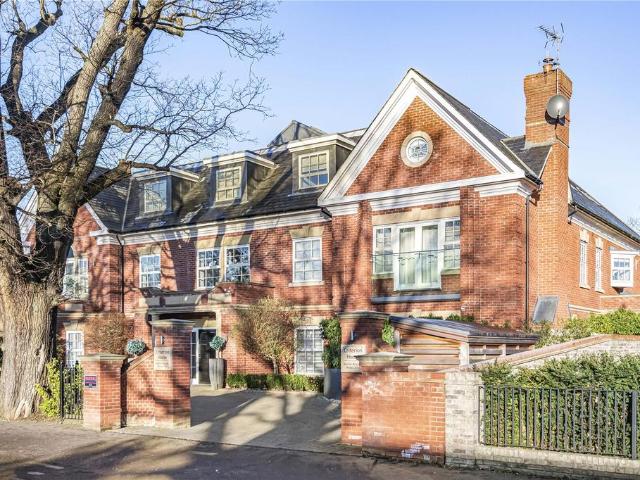 Flat for sale in Hadley Wood, Isle Of Man