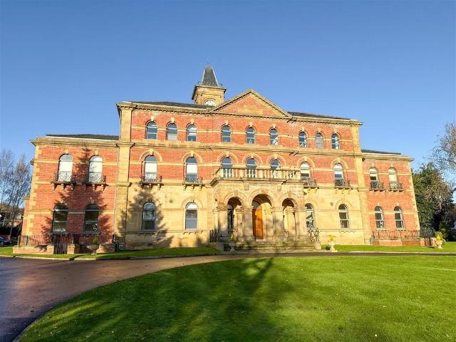 Flat for sale in Worrall, Isle Of Man