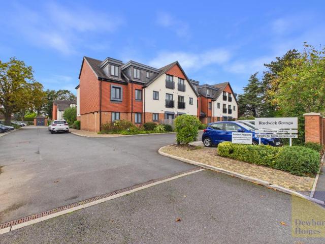 Flat for sale in Penwortham, Firbank