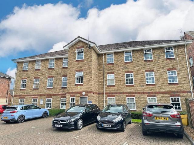 Flat for sale in Far Cotton and Delapre, Far Cotton