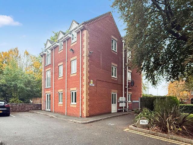 Flat for sale in Oakhill, Stoke