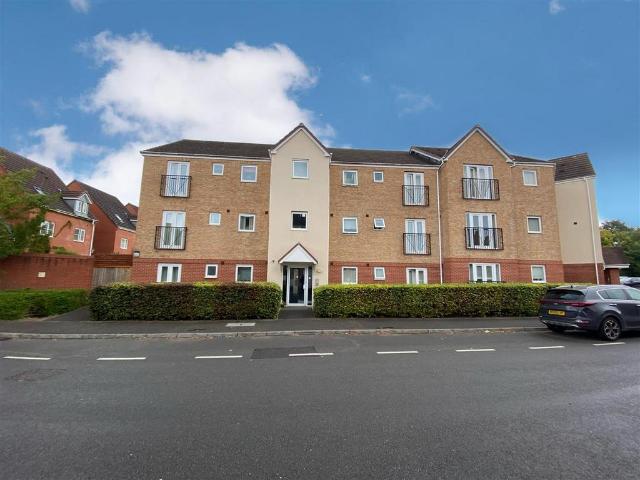 Flat for sale in Yardley Wood, West Midlands