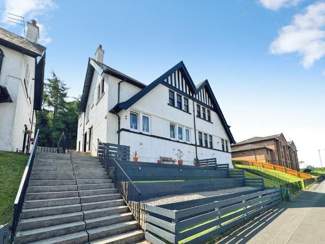 Flat for sale in Potterhill, Glenburn