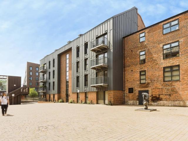 Flat for sale in Hoole, Two Mills