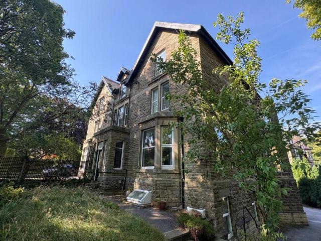 Flat for sale in Charlesworth, East Midlands