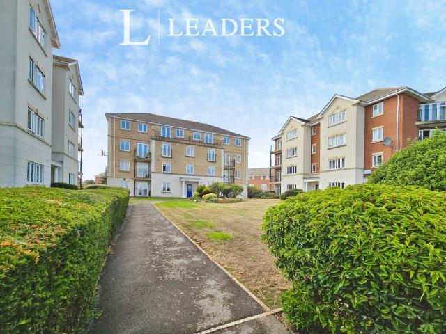 Flat for sale in Priddy's Hard, Gosport