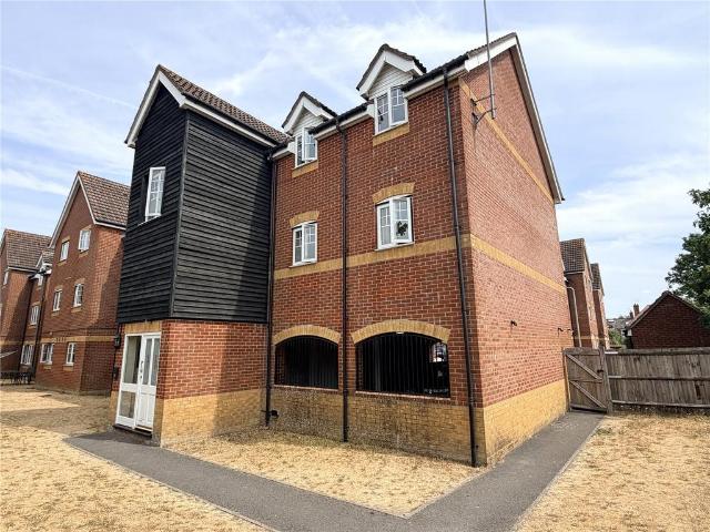 Flat for sale in Enborne, West Berkshire