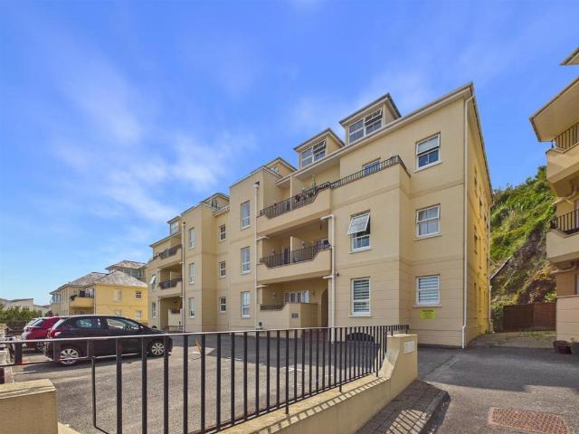 Flat for sale in St Helier, Greater London