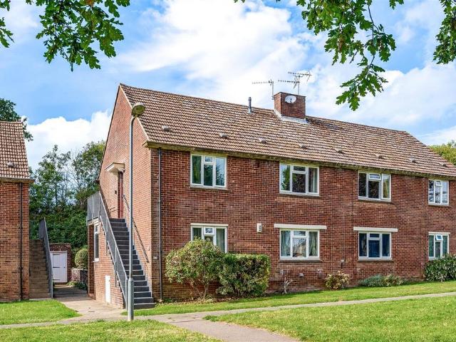 Flat for sale in Parklands, Chichester