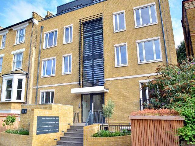 Flat for sale in Blackheath Cator Estate, Greater London