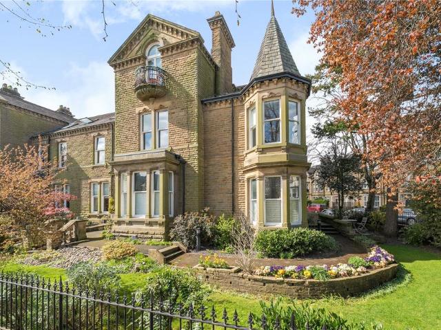 Flat for sale in Oatlands, Harrogate