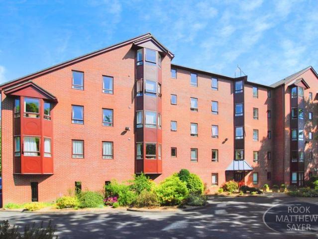 Flat for sale in Gosforth, Tyne And Wear