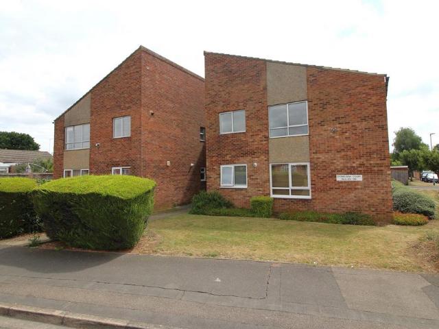 Flat for sale in South Bretton, Peterborough