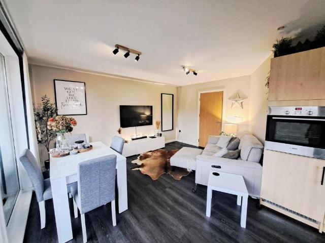 Flat for sale in Edgbaston, West Midlands