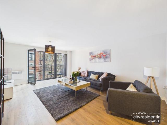 Flat for sale in Ropewalks, Calderstones
