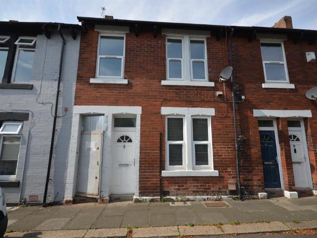 Flat for sale in Howdon, Wallsend