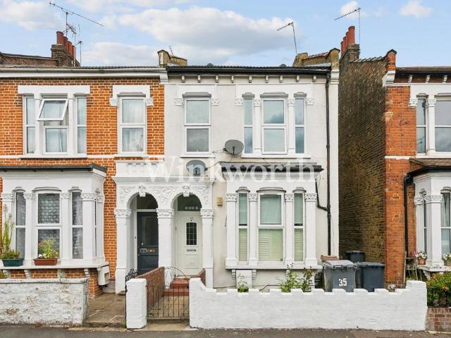 Flat for sale in Harringay Ladder, Greater London
