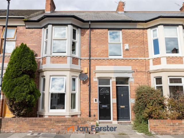 Flat for sale in Preston, North Shields