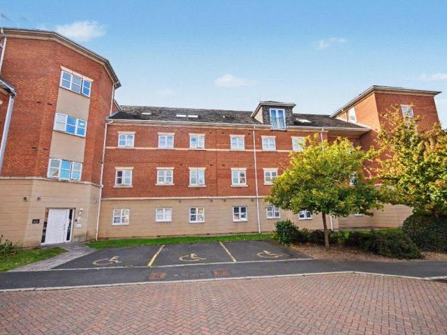 Flat for sale in Eastmoor, Wakefield
