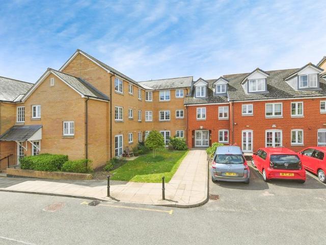 Flat for sale in Maldon