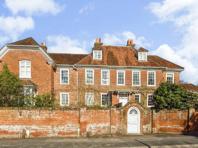 Flat for sale in Emery Down, New Forest