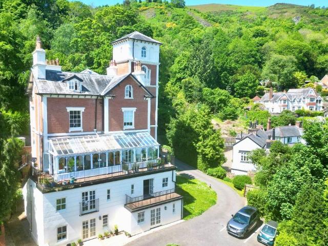 Flat for sale in Great Malvern, Forthampton