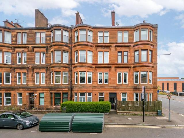 Flat for sale in Eastpark, Maryhill