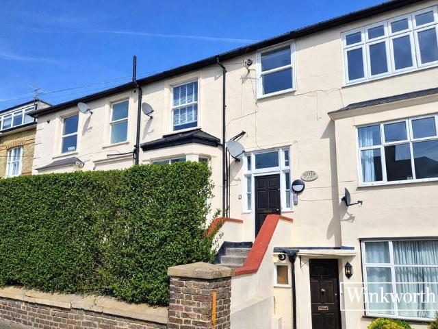 Flat for sale in High Barnet, Isle Of Man