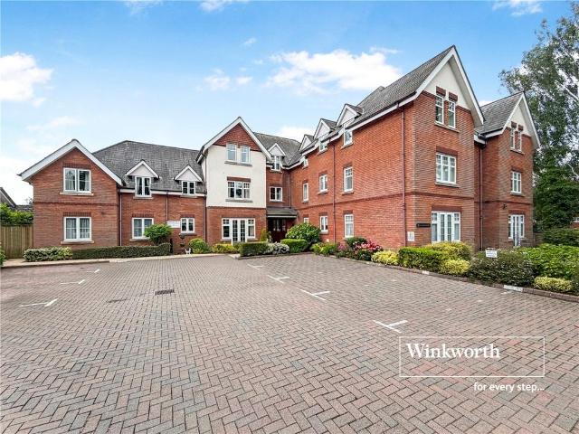 Flat for sale in Tricketts Cross, Ferndown