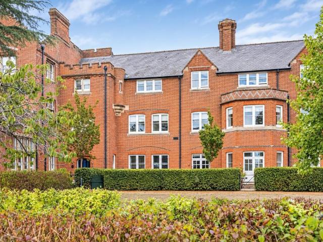 Flat for sale in Cholsey Meadows, South Oxfordshire