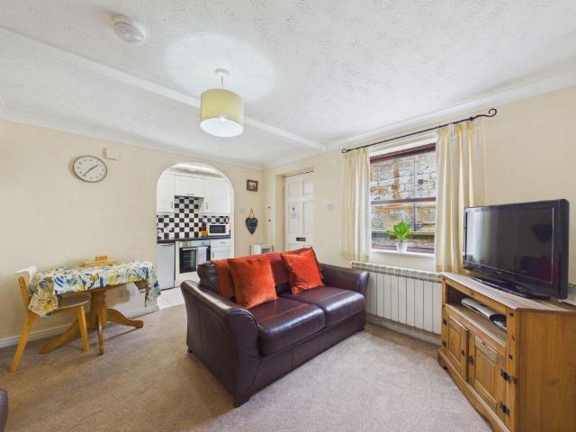 Flat for sale in Whitby, North Yorkshire