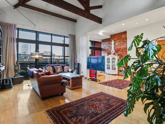 Flat for sale in City Centre, Georgia