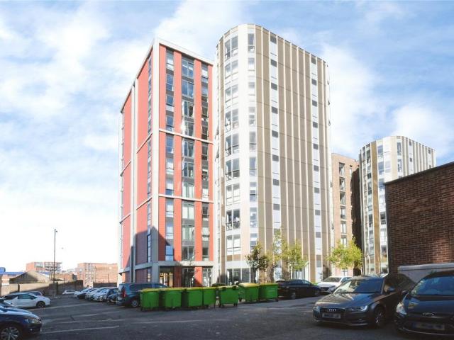 Flat for sale in Baltic Triangle, Calderstones