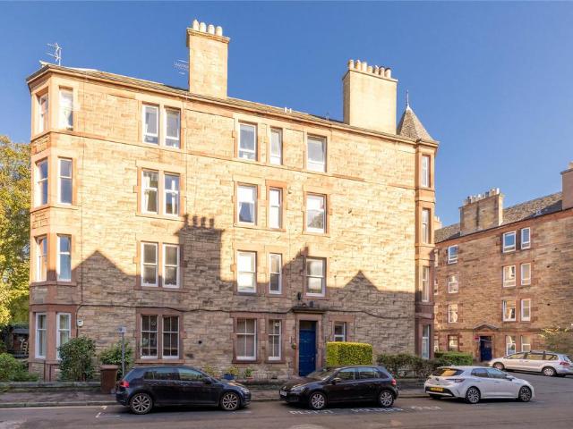 Flat for sale in Morningside, Scotland