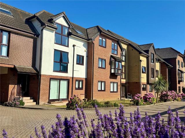Flat for sale in Old Milton, Ashurst Bridge