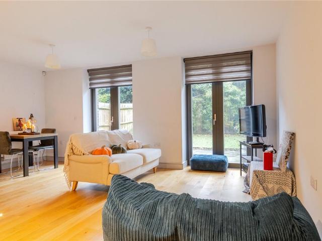 Flat for sale in Redcliffe, Feckenham